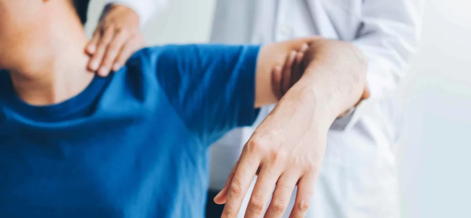 Stratford Workplace Shoulder Injury Lawyer-img